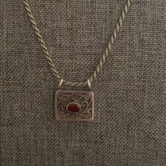 Sterling Silver Garnet Stone Vintage Necklace Very Good Condition Garnet Pendant Necklace, Necklaces Silver, Vintage Necklaces, Garnet Pendant, Garnet Stone, Accessories Vintage, Dream Jewelry, Vintage Necklace, Vintage Silver