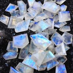 Oh My Goddess, Fluid Retention, Crystal Therapy, Moonstone Stone, Moonstone Crystal, Crystal Magic, Minerals And Gemstones, Rocks And Gems