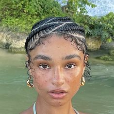 Beautiful cornrow coiffure concepts | Stylish coiffure concepts Check more at https://howcandothis.com/hairstyleideas/beautiful-cornrow-coiffure-concepts-stylish-coiffure-concepts/ Braids Summer, Braided Cornrow Hairstyles, Protective Hairstyles Braids, Fulani Braids, Pretty Braided Hairstyles, Natural Curls Hairstyles, Hairdos For Curly Hair, Dope Hairstyles