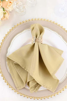 Introducing our 5 Pack of Champagne Seamless Cloth Dinner Napkins, the perfect addition to your table setting. These wrinkle-resistant linen napkins are not only durable but also exude a chic and luxurious appeal. Whether you are hosting a wedding, reception, shower, birthday, or any other special occasion, these napkins will elevate the ambiance and leave a lasting impression on your guests. Restaurant Tableware, Banquet Restaurant, Outdoor Party Lighting, Weddings Receptions, Outdoor Party Decorations