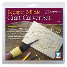 the beginner - 2 - blade craft carver set is in its package