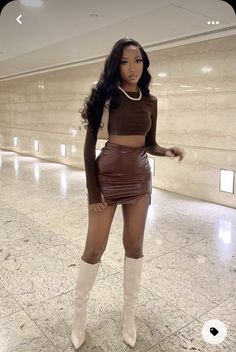 Maximalist Going Out Outfits, Brown Going Out Outfits, Night Outfits Black Women, Bright Color Outfits, Mini Skirt Outfit Black Women, Brown Dress Outfit, Brown Outfit Ideas, Outfit Ideas For Black Women, Brown Outfits