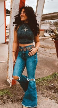 Western Christmas Party, Mode Country, Cute Western Outfits, Country Concert Outfits, Western Girl Outfits, Cute Cowgirl Outfits, Casual Country Outfits, Southern Outfits