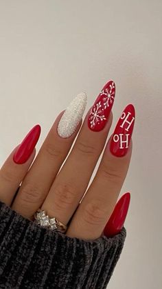 Amazon Christmas, Red Christmas Nails, Cute Christmas Nails, Snowflake Nails, Christmas Nails Acrylic, Christmas Nail Designs, Stick On Nails