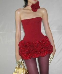 Outfit Vestido Rojo, Fashion Design Projects, Fanci Club, Extraordinary Fashion, Hot Halloween, Hot Halloween Outfits, International Design, Spring Summer 2024