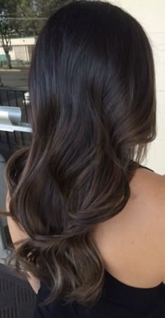 Dark Brunette Hair, Brown Hair Inspo, Brown Hair Balayage, Hair Inspiration Color, Hair Inspo Color, Dark Brown Hair, Hair Color For Black Hair, Brown Hair Colors