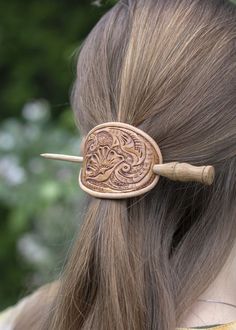 We present you this beautiful leather barrette with a wooden stick. The hair slide is made 100% by hand from quality genuine leather and a carved wooden stick.This hair pin is perfect for casual and woodland hairstyles. A beautiful accent for your hair! This design is dedicated for not very thick hair. Remember that the item is handmade, it means it may be slightly different from the picture.Add magic to yor life! Druid Hair, Butterfly People, Holster Pattern, Leather Holster Pattern, Fox Craft, Very Thick Hair, Hair Craft, Boho Hair Pins