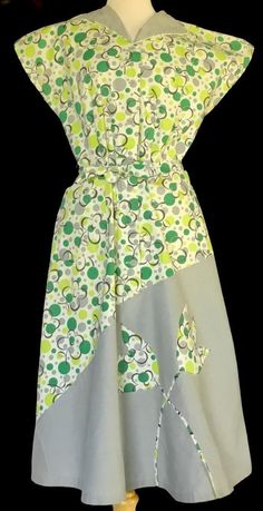 Vintage 1950s Polka Dot Cotton House Dress Retro Green Patchwork Dresses, 60s Vintage Fashion, 1950 Style, Farm Dress, 1950s House, Cotton House, 1950 Fashion, House Dresses, Fashion Archive