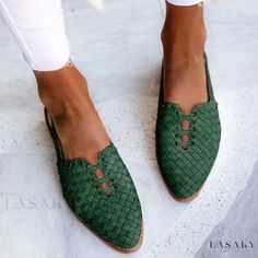 Lasaky - Woven Pointed Flat Sandals Elegantes Outfit Frau, Flat Heels, Woven Sandals, Pointed Flats, Summer Flats, Point Shoes, Low Heel Shoes, Garden Buildings, Fashion 2024