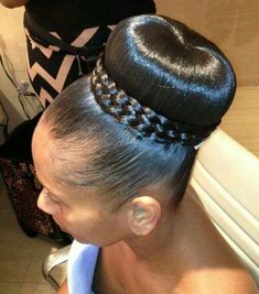 African American Updo Hairstyles | New Natural Hairstyles African American Updo Hairstyles, Natural Hair Updos, African Hair Braiding, Natural Hair Wedding, New Natural Hairstyles, Black Hair Updo Hairstyles, Natural Wedding Hairstyles, Natural Hair Bun Styles, Bridal Hair Buns