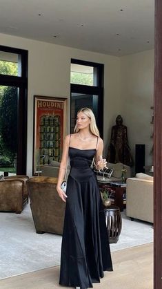 Black Birthday Dress, 22th Birthday, Coquette Vibes, Robes Glamour, Prom Dresses Simple, Prom 2024, Black Birthday, Prom Dress Inspiration, Birthday Outfits