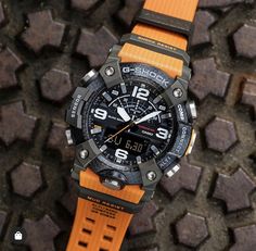 Mudmaster GGB100 G Shock Mudmaster, Sharp Dressed Man, Carbon Black, Life Photo