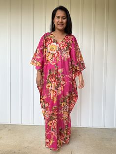 Flow in total comfort with our light cotton print kaftan. This kaftan is perfect for the beach, pool, resort and laid-back time at home. Crafted from quality soft and light 100% cotton, it offers an airy fit that's ideal for lounging and out and about. Its relaxed design and easy slip-on style make it your go-to choice for outdoor happenings and relaxed nights at home. Pool Resort, Pink Floral Pattern, Hang Loose, Kaftan Dress, Out And About, Beach Pool, Cotton Lights, Body Shapes, Pink Dress