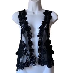 Nella Fantasia Vivo Crochet Lace Vest Sleeveless Black Nwt Medium Smoke/Pet Free Home * Reasonable Offers Considered * Black Lace Top For Layering, Party Sleeveless Crochet Top With Lace Trim, Fitted Lace Tank Top With Crochet Trim, Sleeveless Crochet Trim Top For Party, Sleeveless Crochet Top For Party, Sleeveless Crochet Top With Crochet Trim For Party, Lace Party Vest Tank Top, Sleeveless Lace Top With Lace Trim For Layering, Lace Party Tank Top