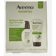 Special set scrub and moisturizer Scrub Gently buff away surface impurities, dead skin & oil for softer, brighter, more even-toned skin with Aveeno Positively Radiant Skin Brightening & Exfoliating Daily Face Scrub. It gently exfoliates skin & helps improve skin's tone & texture & reveals radiant-looking skin. This scrub leaves skin looking smooth & feeling refreshed & makes skin feel silky after 1 day. The soap-free & oil-free formula combines moisture-rich soy extract with naturally derived gr Aveeno Positively Radiant Moisturizer, Aveeno Positively Radiant, Dermatologist Recommended Skincare, Skin Oil, Improve Skin Tone, How To Exfoliate Skin, Skin Care Brands, Skincare Set, Face Scrub