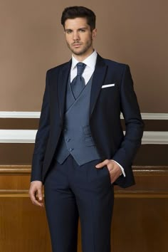 Twitter Outfits Casamiento, Fiance Suit, Best Groom Suits, Groom Suit Black, Terno Slim, Stylish Mens Suits, Men's Business Outfits, Groom Wedding Attire, Blue Suit Men