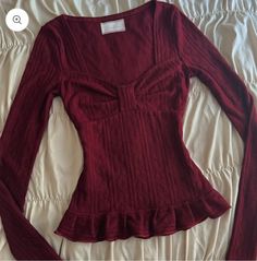 Full Length Top, Red Long Sleeve Tops, Classic Sweater, Chic Clothing, Aesthetic Women, Red Long Sleeve, Thick Fabric, Dream Clothes, Fashion Killa