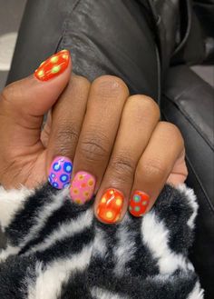 Artsy Nail Art, Short Maximalist Nails, Funky Short Nails, Design Summer Nails, Summer Nails Ideas