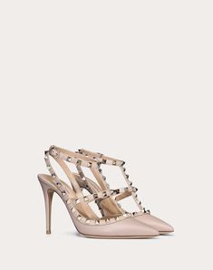 Valentino Rockstud Shoes, Valentino Heels, Shoe Wardrobe, Heart Shoes, Womens Pumps, Designer Pumps, Valentino Rockstud, Valentino Shoes, Ankle Strap Pumps