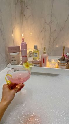 Aesthetic Bathroom Pink, Bathroom Decor Aesthetic, Birthday Gift Guide, Bathroom Pink, Aesthetic Bath, Clean Girl Makeup, Room Vanity Ideas, Bath Aesthetic, Spring Bedroom