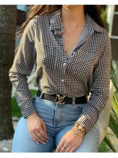 Outfit Vaquero, Looks Country, Queen Shirts, Outfit Mujer, Classy Casual Outfits, Curvy Women Jeans, Cute Comfy Outfits, Country Outfits, Basic Outfits