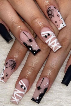 #FallNailsidea #Fallnailsdesignsideas #BeautifulFallNailsDesigns #fallnailart #Beautifulfallnailsartideadesignsforgirlsandwomen #Halloween This is Beautiful fall nails art for you ... less Emerald Nails, Wide Nails, Halloween Acrylic Nails, Cute Halloween Nails, October Nails, About Halloween, Long Nail