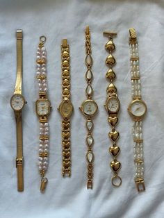 Womens Vintage Watch, Vintage Gold Jewelry Aesthetic, Vintage Gold Watch, Stacked Jewelry