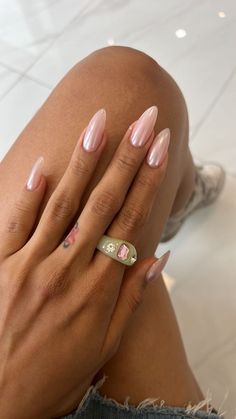 Pink Sunset Nails, Wavy Outfits, Bali Nails, Blonde Blowout, Unghie Sfumate, Bali Beach, Brunette Blonde