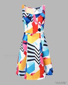 Lasaky - Summer dress with thick straps and all-over print Dress With Thick Straps, Womens Summer Dress, Derby Party, Chic Type, Sleeveless Long Dress, Long Dress Casual, All Over, Dress Size Chart, Olivia Mark