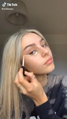 Pretty Natural Makeup, No Make Up Make Up Look, Natural Everyday Makeup, Natural Makeup Tutorial, Makeup Eye Looks, Glowing Makeup, Makeup Makeover, Natural Makeup Looks, Dark Beauty