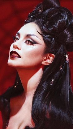 Drag Make-up, Dark Red Lips, Vampire Makeup, Halloween Beauty, Halloween Tattoo, Romantic Goth, Goth Makeup, Vanessa Hudgens, Celebrity Makeup