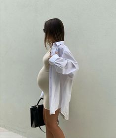 Lowen Ashleigh, Prego Outfits, Casual Maternity Outfits, Maternity Clothes Summer, Preggo Fashion, Pretty Pregnant, Maternity Chic, Cute Maternity Outfits