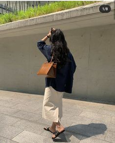 Rok Outfit, Hijab Style Casual, Modest Fits, Mode Casual, How To Pose, 가을 패션, Looks Style, Casual Style Outfits, Daily Look