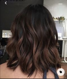 Blond Cenușiu, Dark Brown Hair Balayage, Brunette Ombre, Black Hair Balayage, Brown Hair Inspo, Brunette Balayage, Brunette Balayage Hair, Brown Hair Balayage, Brown Balayage