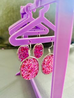 Hand made pink glitter resin bezel drop earrings  Add a little sparkle to your day  Suitable for all ear types Ear Types, Christmas Deals, Pink Glitter, Jewelry Earrings Dangle, Dangle Drop Earrings, Hand Made, Dangle Earrings, Accessory Gift, Jewelry Earrings