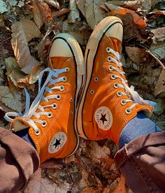 Orange Converse Aesthetic, Converse Orange, Orange Converse, Converse Aesthetic, Baskets Converse, Marinette Et Adrien