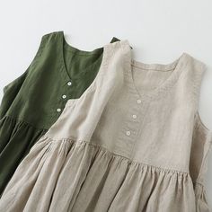 Japanese Style Simple Loose Casual Tank Dress for Women Summer V Neck Pleated Sleeveless Vestidos Linen Summer Dresses, Diy Dresses, Dresses Materials, Linen Blend Dress, Dress Straps, Natural Clothing, Linen Summer, Japanese Dress, Fall Winter Dresses