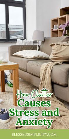 Find out how being disorganized and seeing clutter can cause anxiety and stress and get tips on how to avoid it. Cluttered House, Home Organization Hacks, Mom Hacks, Small Organization, Cleaning Schedule, Stay At Home Mom