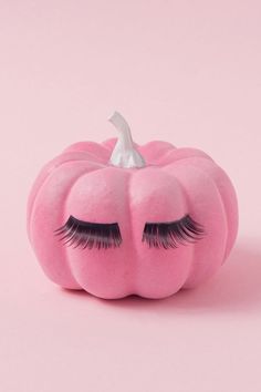 Fun Easy Halloween Crafts, Teen Pool Parties, Mean Girls Halloween, My Kind Of People, Halloween Pumpkins Painted, Fun Halloween Crafts, Gold Pumpkins, Witch Diy, Pink Pumpkin