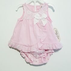 Nwt Little Lass Baby Girl's Outfit Pink Top And Bottom 2-Piece Set Pink Decorated With White Soft Tulle Overlay, Bow As Nd Flower Patchwork/Appliques, Ruffled Details. Brand New Size 3-6m Great Outfit For Spring/Summer. Super Cute Outfit! Cotton Sleeveless Set For First Birthday, Overall Shorts Outfit, Two Piece Romper, Flower Patchwork, Pink Heart Dress, Outfit For Spring, Girls Sweater Dress, Leggings And Socks, Outfit Pink