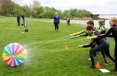 Outdoor Games To Play, Fun Water Games, Field Day Games, Summer Outdoor Games, Youth Activities, Outdoor Games For Kids, Water Games