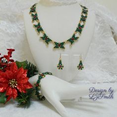 DIGITAL DOWNLOAD ONLY - does NOT include actual pendant or materials. This tutorial is for a festive Holiday Necklace, Bracelet, and Earrings! You'll need lots of SuperDuo beads and some 4mm Red Pearls along with Galvanized Gold Seed Beads. It's not a hard set to make with lots of it being repetitive. The necklace is about 19 inches long but is easy to make shorter or longer. The earrings are about 1 1/2 inches long with the bracelet being 7 1/2 but can also be adjusted for size. It's one of tho Festive Beaded Holiday Jewelry, Beaded Jewelry For Christmas Holiday, Handmade Jewelry For Christmas Celebration, Handmade Jewelry For Holiday Celebration, Holiday Gold Beaded Jewelry, Handmade Holiday Jewelry For Celebration, Beaded Jewelry For Christmas Celebrations, Festive Holiday Beaded Jewelry, Beaded Jewelry For Christmas Gift