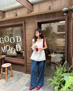 Baguio Outfit, Korean Spring Outfits, Relatable Illustrations, Cutesy Outfit, Outfit Ideas Korean, Ootd Korean Style, Casual College Outfits, Yes But, Mode Inspo