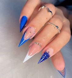 Blue Stellio Nails, Cute Stiletto Nails Designs, Simple Stiletto Nails, Gel Chrome Nails, Stilleto Nails Designs, Band Nails, Gel Nails Diy, Nails Design With Rhinestones