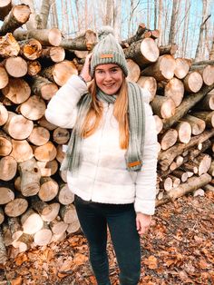 #winterfashion #winteroutfits #sweaterweather #winterstyle #womensfashion #womensoutfits #outfitinspiration #outfitideas #cozystyle #sweaterseason #wintercoat #oversizedcoat #plaidcoat #winterbeanie #winteraccessories #cozystyle #cozyoutfits Yellow Grey, Winter Wear, Scarf Styles, Green Yellow, Winter Fashion, Camel