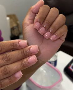 Short Square Natural Nail Ideas, Cute Short Square Nails Winter, Natural Color Acrylic Nails Short, Birthday Nails And Toes Set, Cute Natural Acrylic Nails, Short Simple Square Nails, Nude Pink Short Nails, Plain Short Nails, Short Natural Acrylic Nails