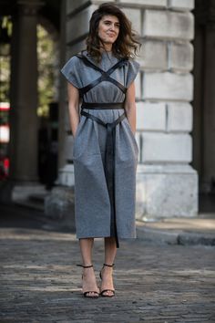 The Lady Gray - Time to hop on the obi belt trend. Try it out with a draped dress and strappy heels. Body Harness Outfits, Harness Outfit, Lingerie As Outerwear, Creation Couture, Trend Fashion, Fashion Details