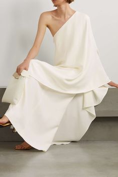 THE ROW Sparrow one-sleeve draped silk-cady gown | NET-A-PORTER White Off Shoulder Dress, Black Tie Attire, Minimalist Dresses, Minimal Outfit, Neutral Outfit, Elegant Outfit, Minimal Fashion, Long Maxi Dress, Couture Fashion