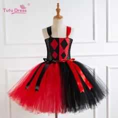 Flower Girls Harley Quinn Tutu Dress Princess Girls Birthday Party Costume ZG9 * Colour and style  as the pictures * Machine wash inside out,machine wash cold with like colours Return Policy 1.Buy with Confidence,all of our Items ALWAYS come with a money back guarantee, if for ANY REASON you need to return, simply notify us within 7 days of receiving, we will issue a FULL REFUND if the item is returned in new, unworn condition and within 14 days.(Buyer is only responsible for return shipping cos Holloween Costumes For Kids, Black Princess Dress, Unicorn Cosplay, Wedding October, Movie Cosplay, Pageant Girls, Holloween Costume, Princess Flower, Girls Tutu Dresses