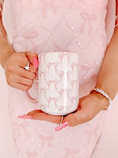 Mini Bow Pink Mug | Sassy Shortcake Football Tailgate Outfit, Sassy Shortcake, Bday Wishlist, Girly Christmas, Pink Mug, Preppy Girls, Shabby Chick, Tailgate Outfit, Pink Preppy